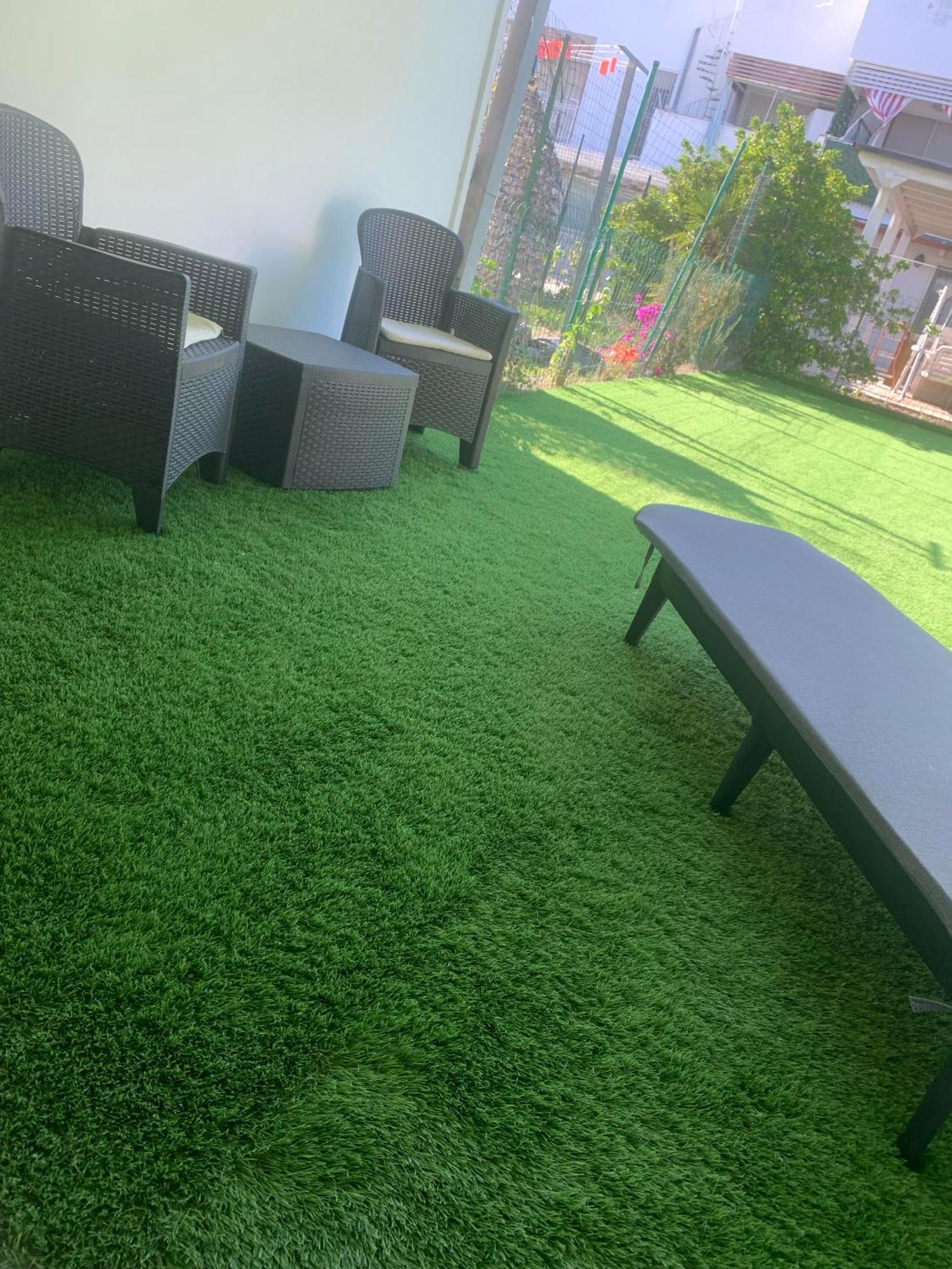 Apartamento Ippocampo Alba E Tramonto Al Giardino Duepuntozero Exterior foto